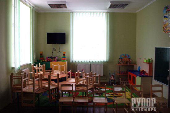 На Житомирщині за вихованцями відкритого у Садках дитсадка батьки можуть спостерігати через Інтернет
