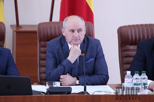 Володимир Ширма оголосив 23 сесію закритою та побажав успіхів усім, хто збирається на парламентські вибори