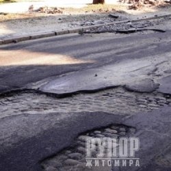 В Житомирській області на ремонті дороги «відкатали» майже 340 тис грн