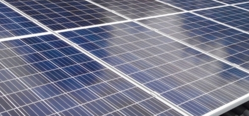Достоинства солнечных электростанций: Экологичность, экономия и энергонезависимость