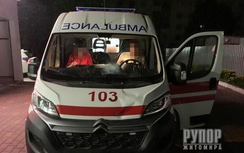 На Житомирщині поліція з’ясовує обставини ДТП із «швидкою»