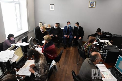 На Житомирщині триває робота над укладанням договорів на постачання природного газу до комунальних установ області