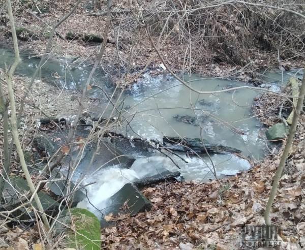 Надзвичайна ситуація у Житомирі: КП «Житомирводоканал» вкотре забруднює річку Тетерів