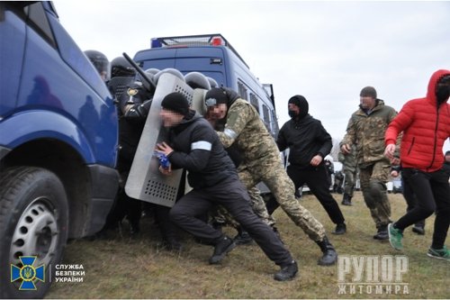 СБУ взяла участь у спільних навчаннях поблизу кордону з Білоруссю: протидіяли спробам «прориву» нелегалів