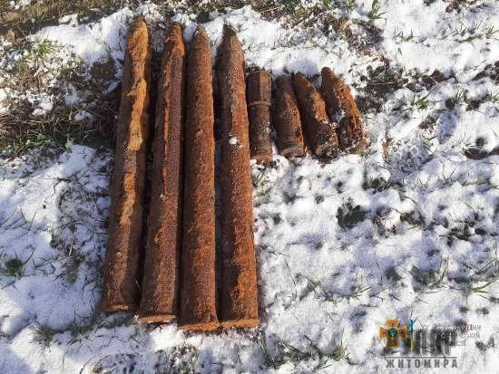 На Житомирщині піротехніками ДСНС знищено дев’ять боєприпасів часів минулих війн