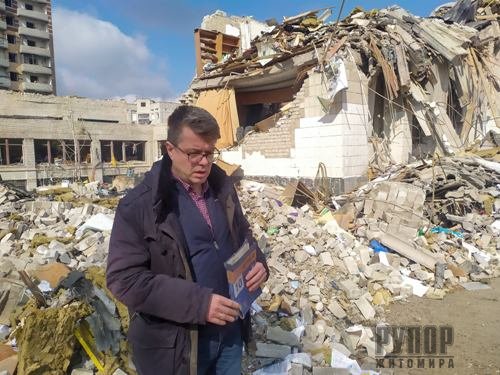 Відомий естонський державний діяч відвідав Житомир та на власні очі побачив, наслідки терористичних атак російської авіації