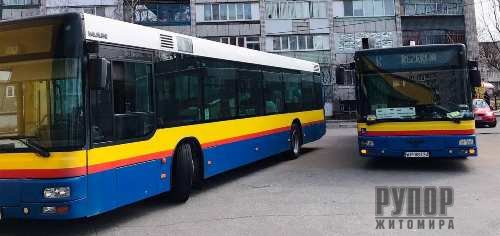 Плоцьк передав Житомиру черговий гуманітарний вантаж та 3 автобуси МАНи