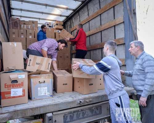 В Харків поїхала вантажівка з гуманітарною допомогою із Житомира