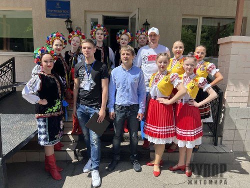 «Фонд «Єдина перемога» провів благодійний захід для переселенців в Житомирі», - Сергій Форест