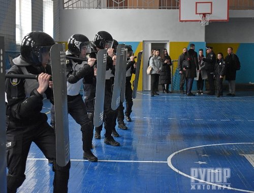 Житомирську академію поліції відвідали представники Канадської поліцейської місії в Україні