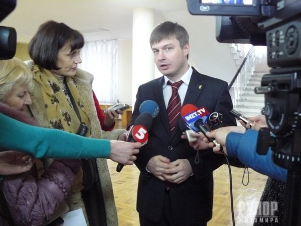 Голова Житомирської ОДА: Підприємці повинні бути в рівних умовах, незалежно від своїх зв’язків чи привілеїв Голова Житомирської ОДА: Підприємці повинні бути в рівних умовах, незалежно від своїх зв’язків чи привілеїв