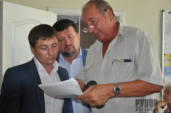 Губернатор Житомирщини взявся за перевірку роботи управлінь соцзахисту. ФОТО Губернатор Житомирщини взявся за перевірку роботи управлінь соцзахисту. ФОТО