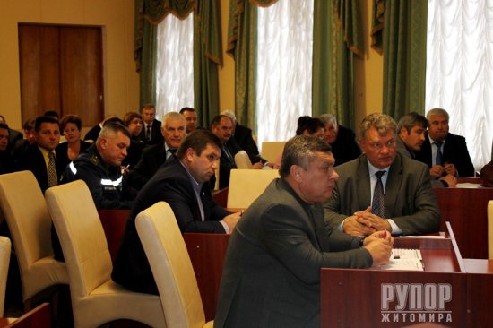 Керівники області закликали владу на місцях посприяти проведенню виборів на належному рівні Керівники області закликали владу на місцях посприяти проведенню виборів на належному рівні