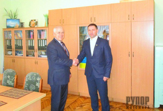 Олександр Ракович: «Кваліфікована молодь має працювати у Житомирі» Олександр Ракович: «Кваліфікована молодь має працювати у Житомирі»