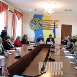� ������� ������������� ������������� � ������� �������� � ���� ������������ �������������
