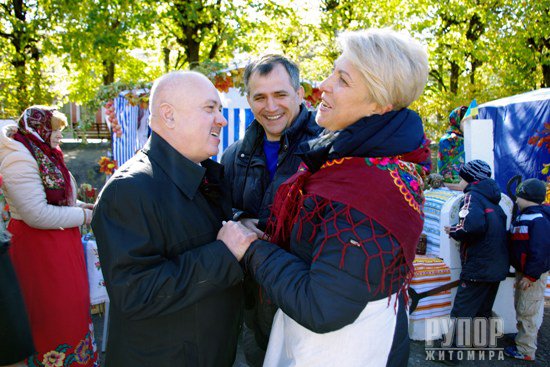 ³ :    쳿          !