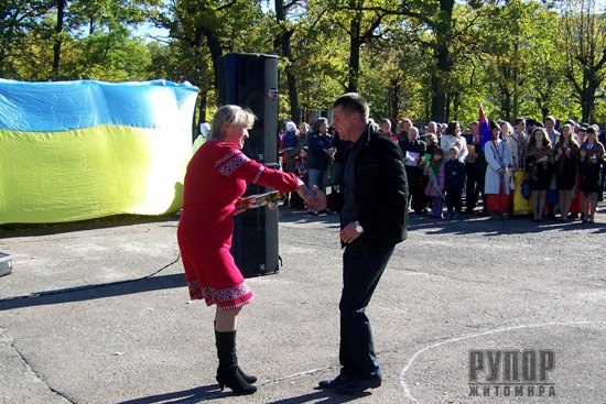 ³ :    쳿          !