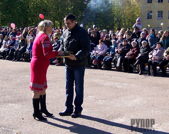 ³ :    쳿          !