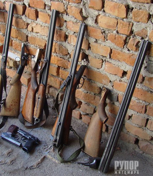   ,      180       850  