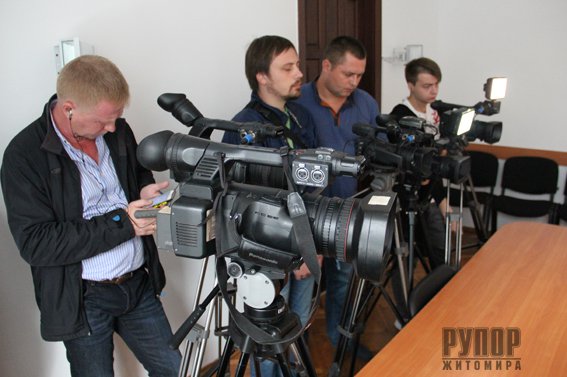 У Житомирі поліцейські працюють над покращанням якості досудового розслідування. ФОТО У Житомирі поліцейські працюють над покращанням якості досудового розслідування. ФОТО