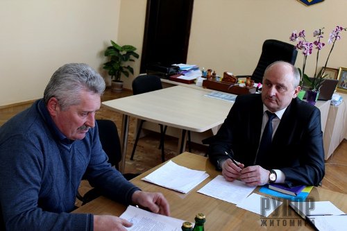 Володимир Ширма: «Тільки спільними зусиллями влади та громад можна вирішити усі проблемні питання» Володимир Ширма: «Тільки спільними зусиллями влади та громад можна вирішити усі проблемні питання»