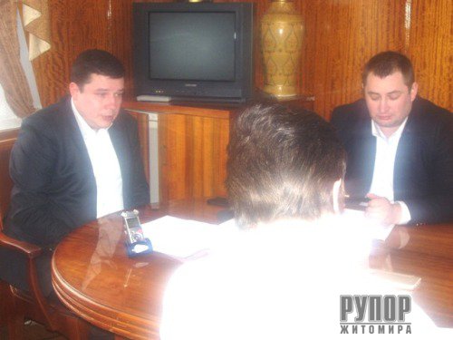 На Житомирщині понад двом тисячам неплатникам аліментів заборонили керувати авто, користуватися зброєю, полювати та їхати за кордон На Житомирщині понад двом тисячам неплатникам аліментів заборонили керувати авто, користуватися зброєю, полювати та їхати за кордон