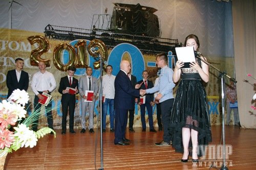 � ������� ������ ��������� ���� ³���� ������������� ������ ������� ����������� �������������� �������