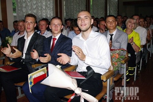 � ������� ������ ��������� ���� ³���� ������������� ������ ������� ����������� �������������� �������