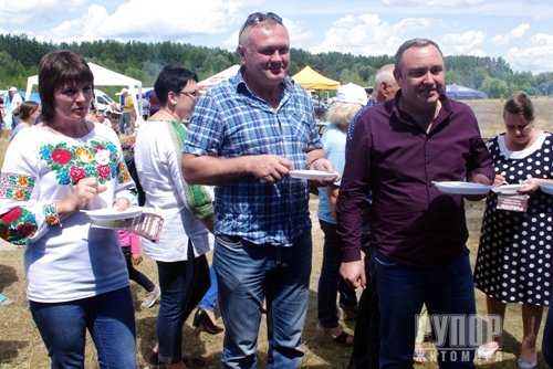 � �������� ������ ������ ������� �������� ������ ��������� "Fish Food Fest"