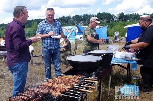 � �������� ������ ������ ������� �������� ������ ��������� "Fish Food Fest"