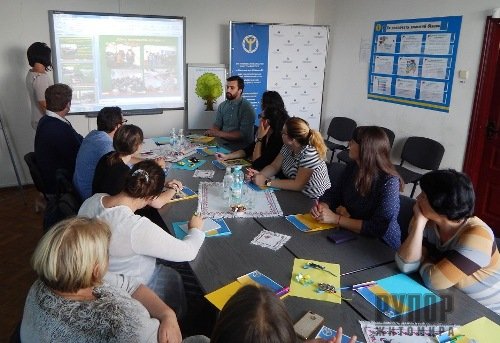 Професійний і культурний обмін між Україною та США відбуватиметься в Радомишлі Професійний і культурний обмін між Україною та США відбуватиметься в Радомишлі