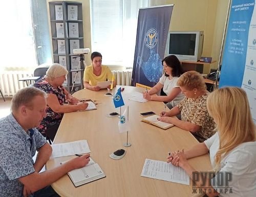 Працівникам сфери бізнесу Житомирщини виплачено майже 64 мільйони гривень допомоги з часткового безробіття в період карантину Працівникам сфери бізнесу Житомирщини виплачено майже 64 мільйони гривень допомоги з часткового безробіття в період карантину