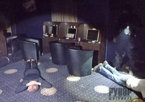 � ������� � ���������������� ������� ������� ������