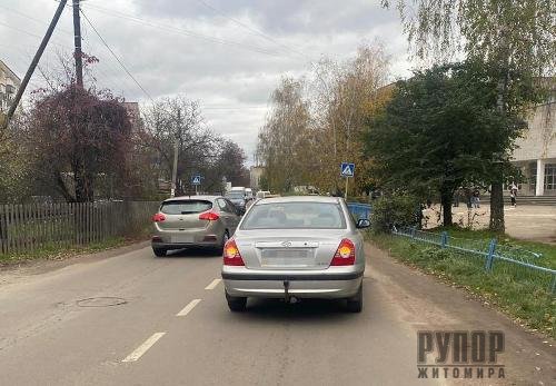 � ������� �� ������ ������ ������ ������� �Hyundai� ���� 8-������ ��������