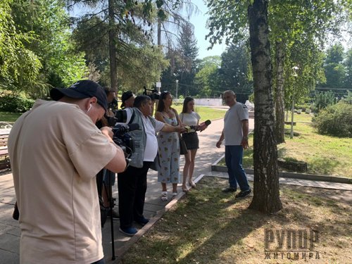 � ������� ������� ��������� ���� ����� � ������������� �����