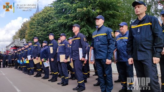 ����� 100 ������������ ����������� �������� �������� � ��������� ����������� ����� � ��� ��������