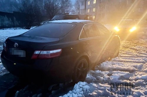  г  Toyota Camry   ,     