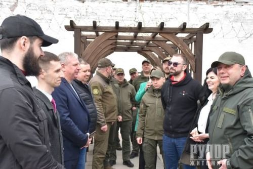 ��������� ������ � ������ 25-���� � ��� ��������� ������������� ������ ������� ���������� � ���������� ������