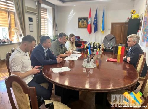 � ������� � ������ ������������ � ����������� ����� ���������� ����㳿 � ������ ����� ��� �� �����