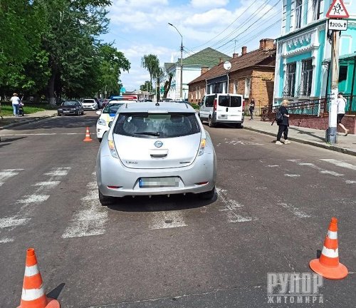      . г  .   Nissan Leaf  19- 