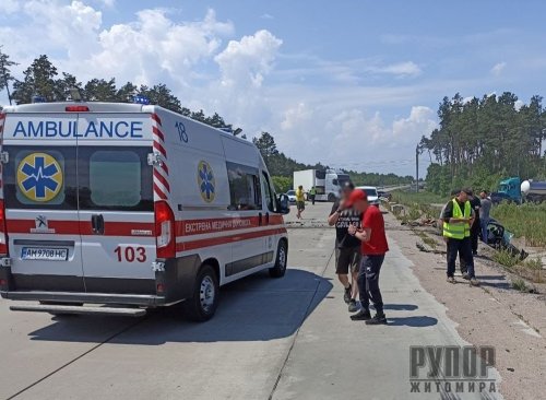 ϳ     Ford Scorpio  Mercedes-Benz -  