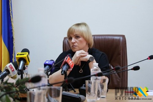 � ������� ������������ ���� ������ �������  � ����������� �������� �� ������ ����� �������� �����