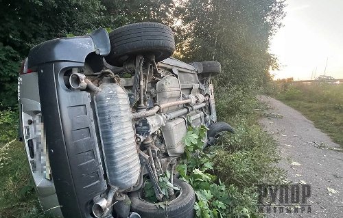 ϳ   Hyundai Tucson -   