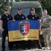Поліцейські Житомирської академії передали бійцям на передову відремонтований бус