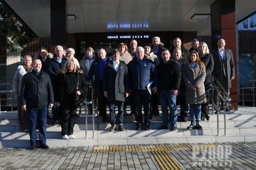 ����������� � ������� ������� ������ ��������� ̳������ ����� � ����� ������ ������ �����������