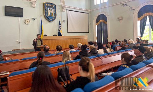 � ������� �ʼ������� ���� �����