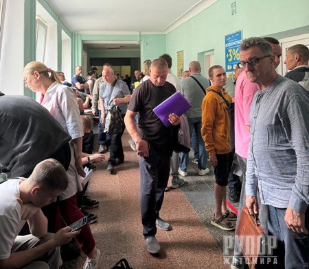 Із оновленням відомостей проблем небагато, але ВЛК працює на межі можливостей Із оновленням відомостей проблем небагато, але ВЛК працює на межі можливостей