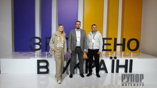 ��������� ������������ ���� ������ � ���������� �����-����� ��������� � �������