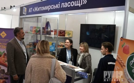 ��������� ������������ ���� ������ � ���������� �����-����� ��������� � �������