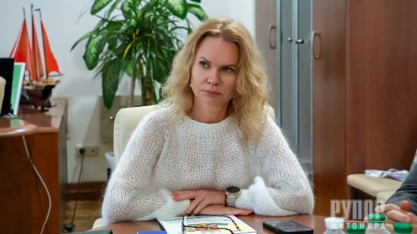   100%          100% ,   